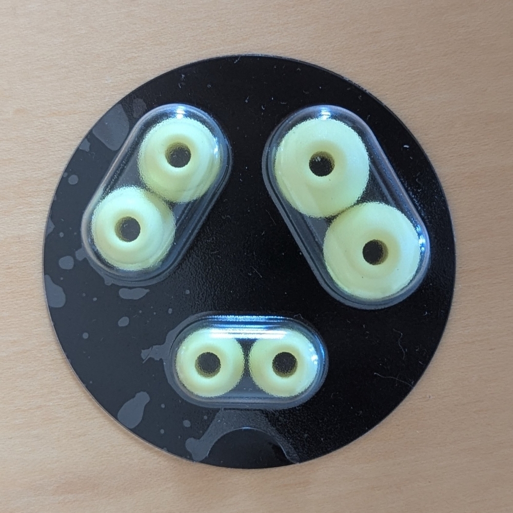 Powerbeats Pro Replacement Ear Tips – Spring Yellow (Set of 3 Sizes) 🎧💛